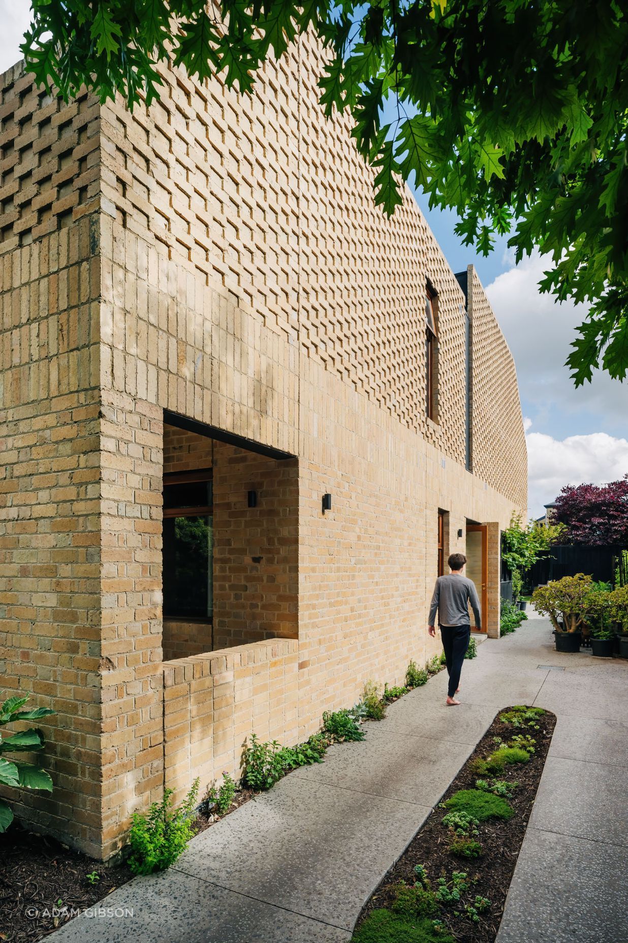 Brick Bungalow by Preston Lane ArchiPro AU
