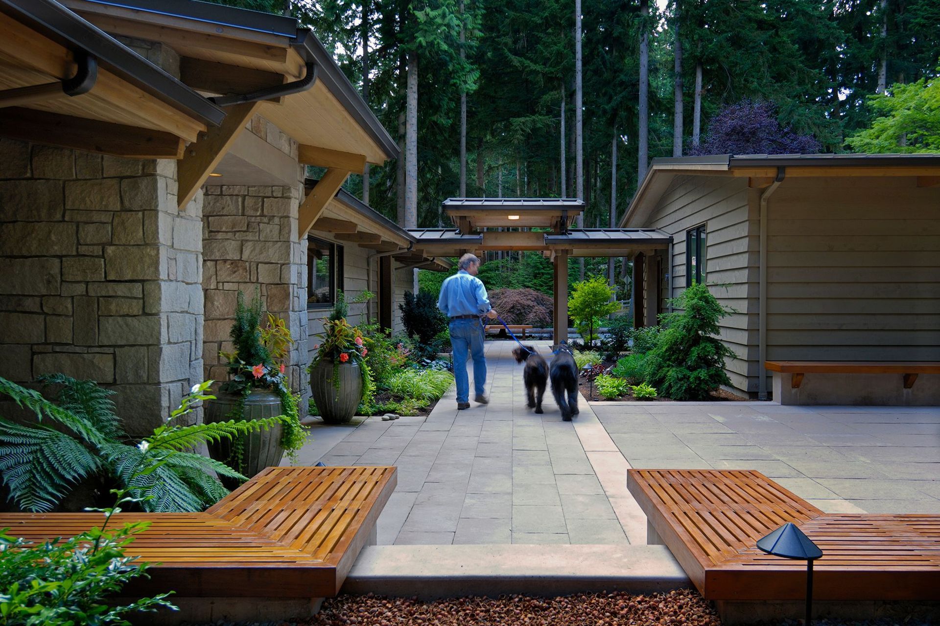 Bridle-Trails-Entry-Court.jpg
