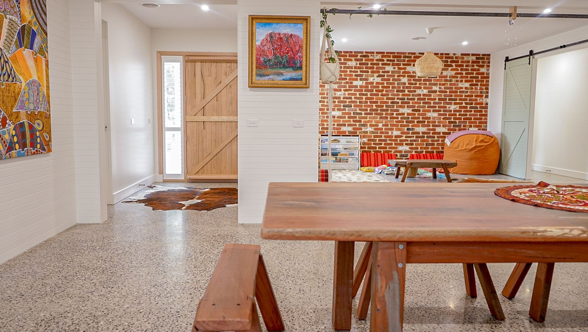 Modern Country Living banner