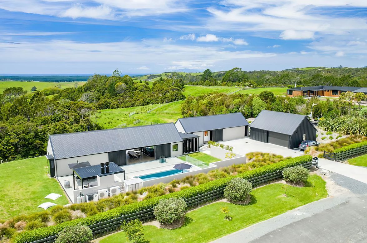 TE ARAI RETREAT