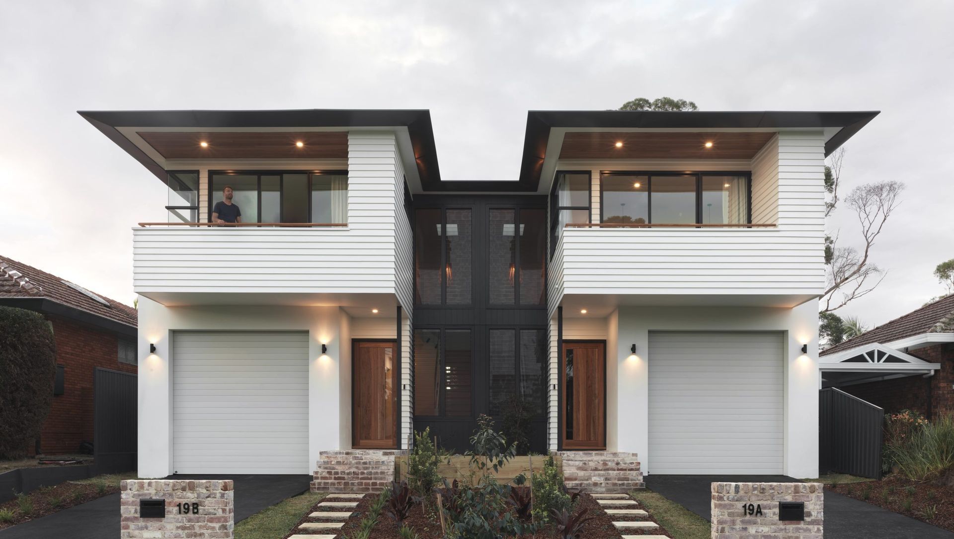 Contemporary Gymea Bay Duplex banner