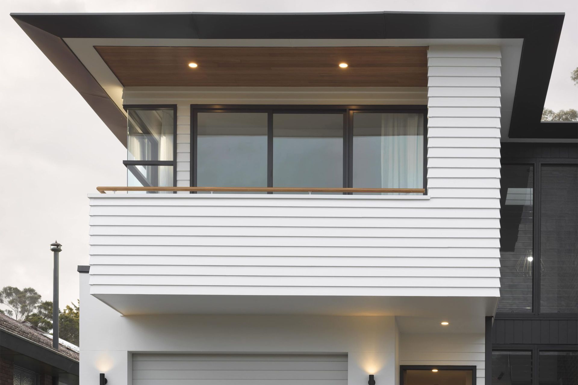 Contemporary Gymea Bay Duplex