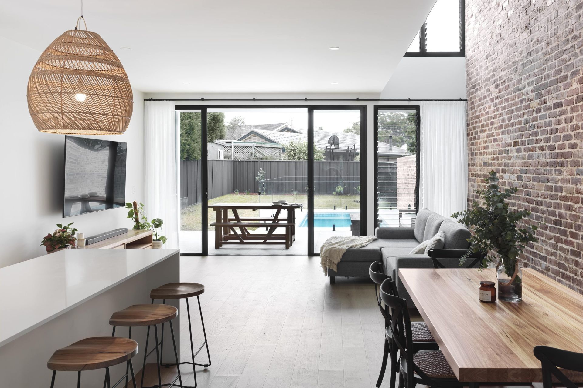 Contemporary Gymea Bay Duplex