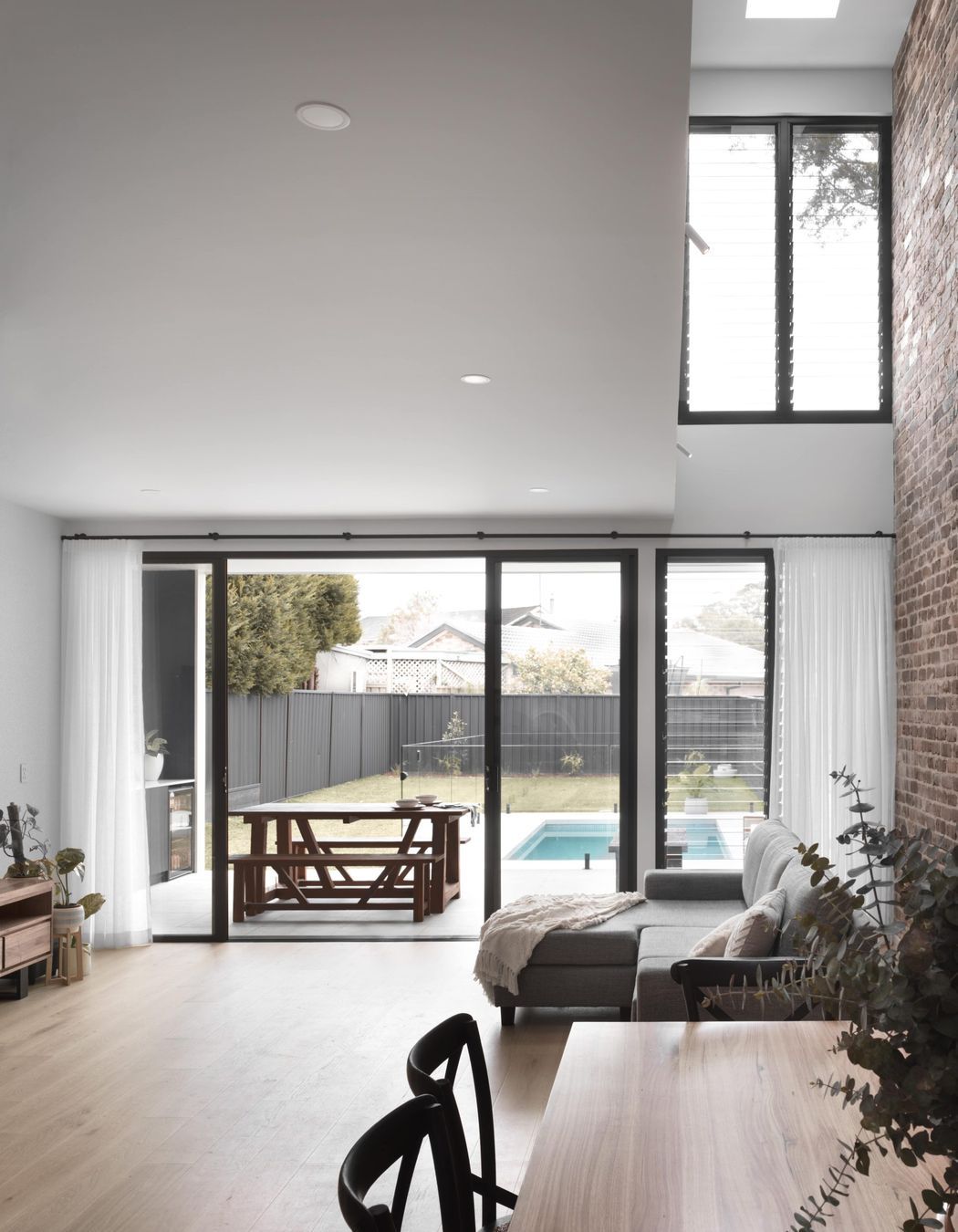 Contemporary Gymea Bay Duplex