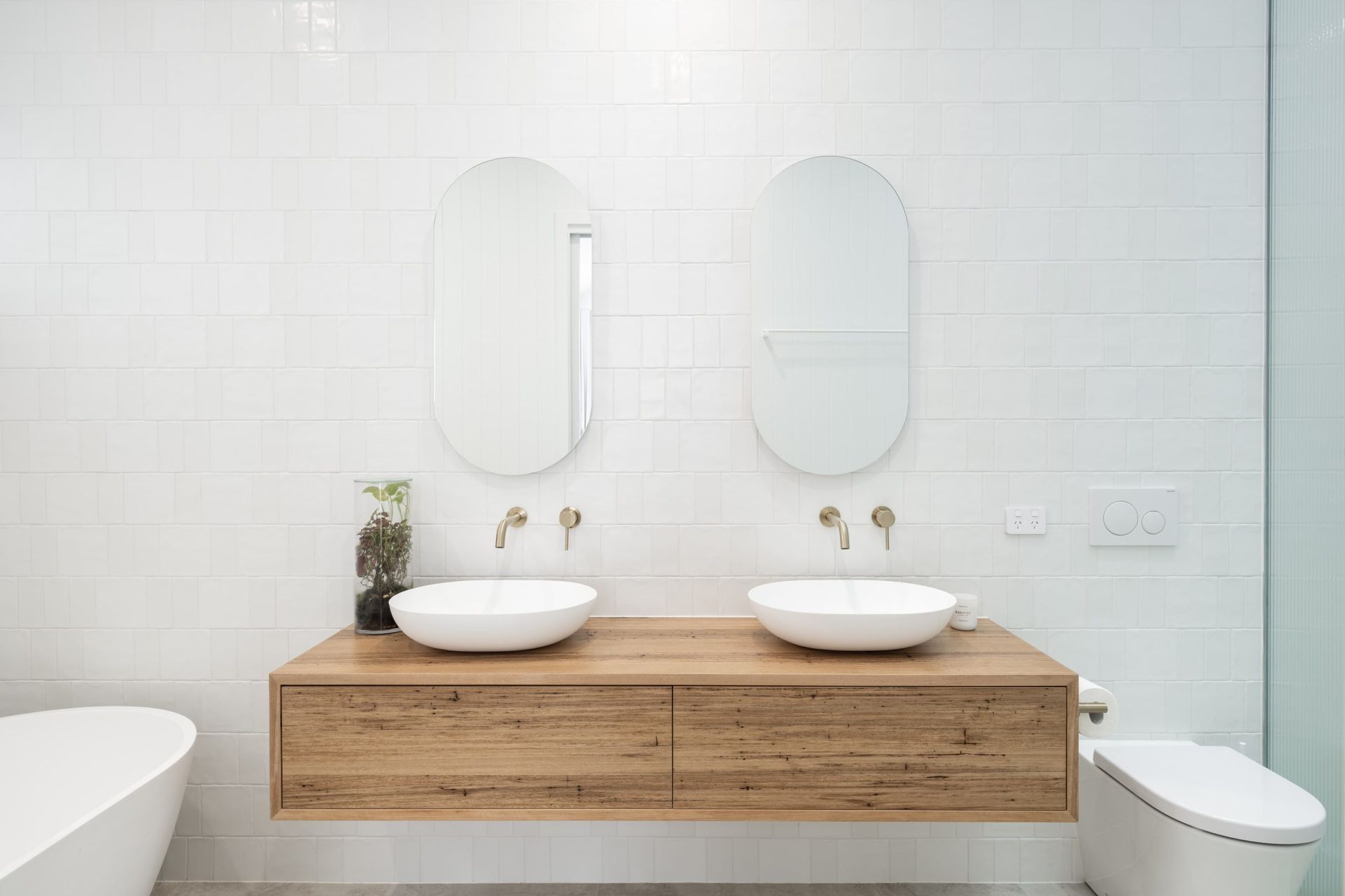 Modern Coastal Gymea Bay Home