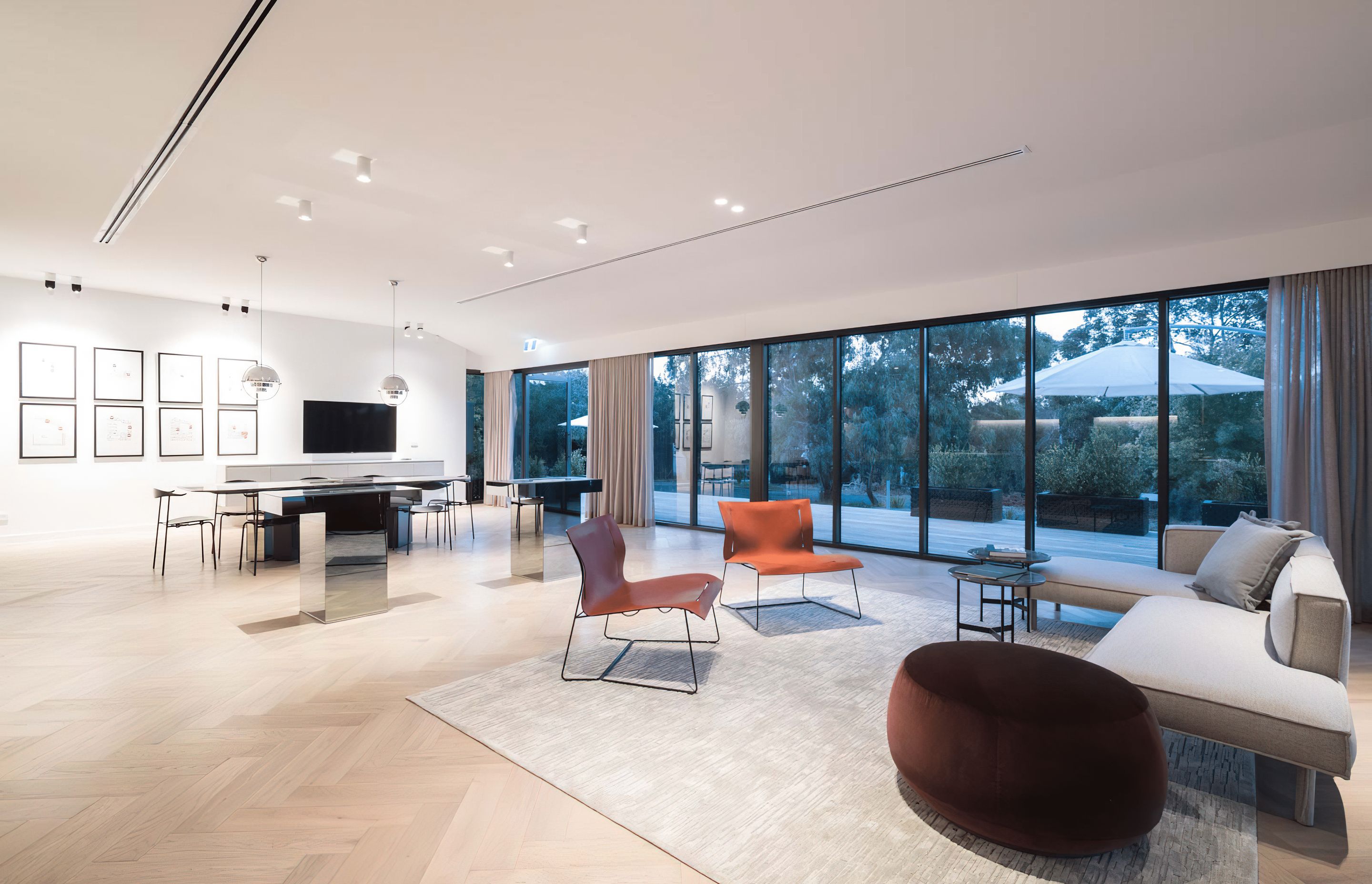 Glen Iris - Development Display Suite