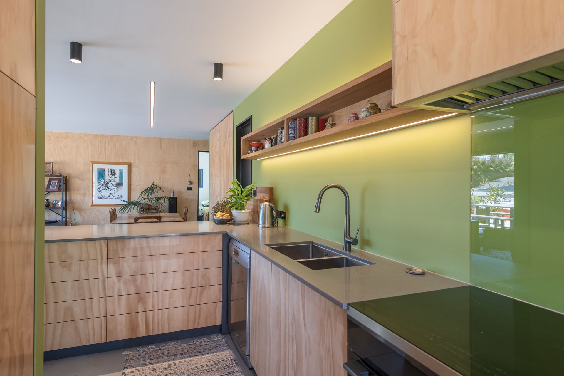 Grampian Oaks Lake House 2