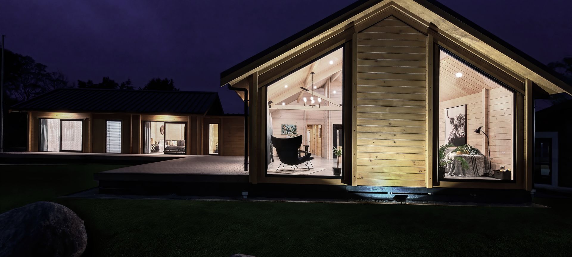 Pavilion Home. Warm & Healthy. Sustainably Grown New Zealand Timber. banner