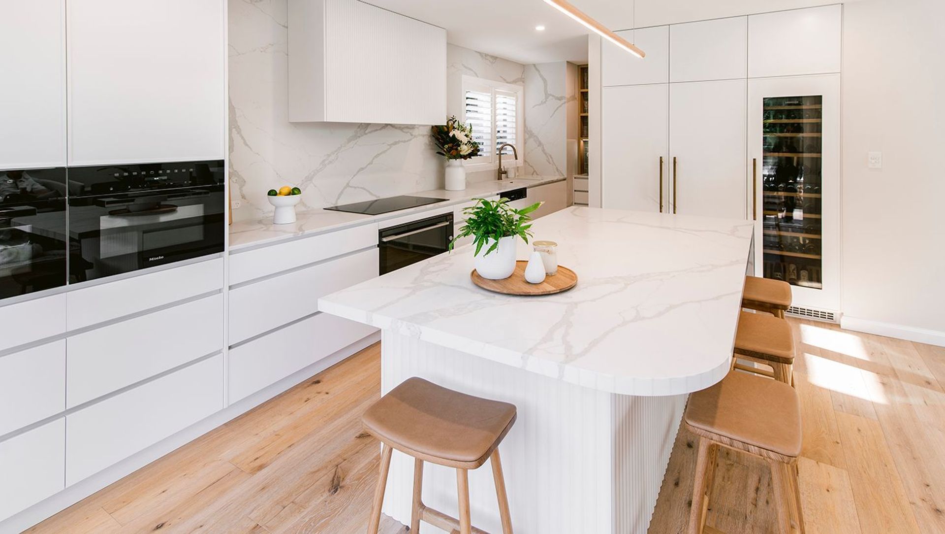 Light and Luxurious Kitchen Design, Mosman banner