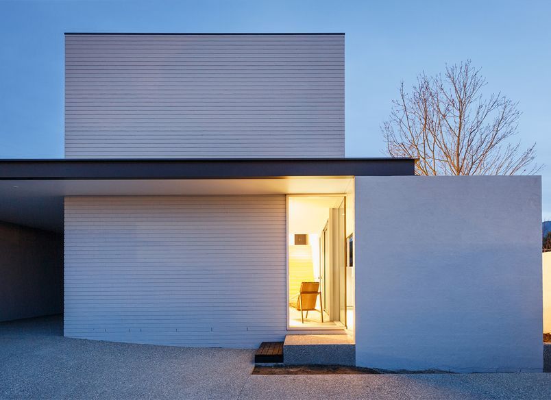 New Town White House