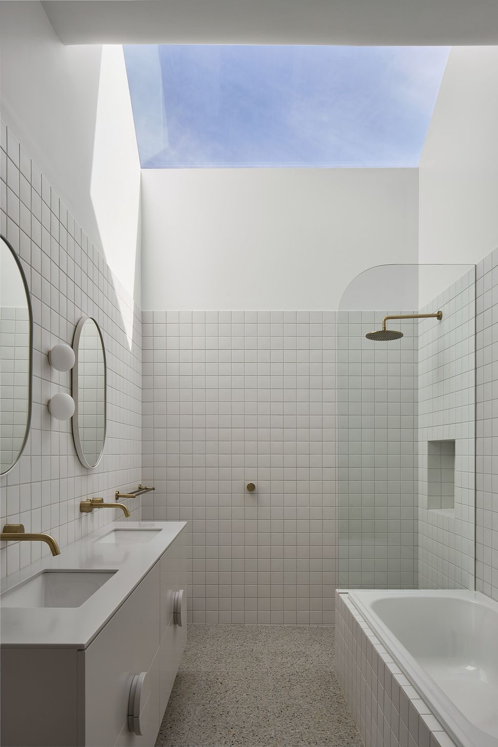 Parkside-House-1studio-gramAnthony-BahseerLR10-v2.jpg