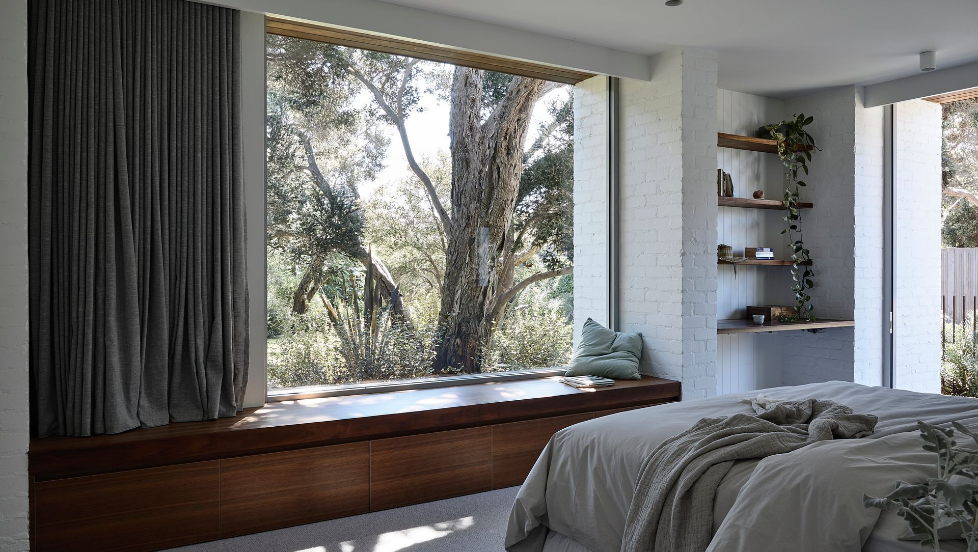 Sorrento House banner