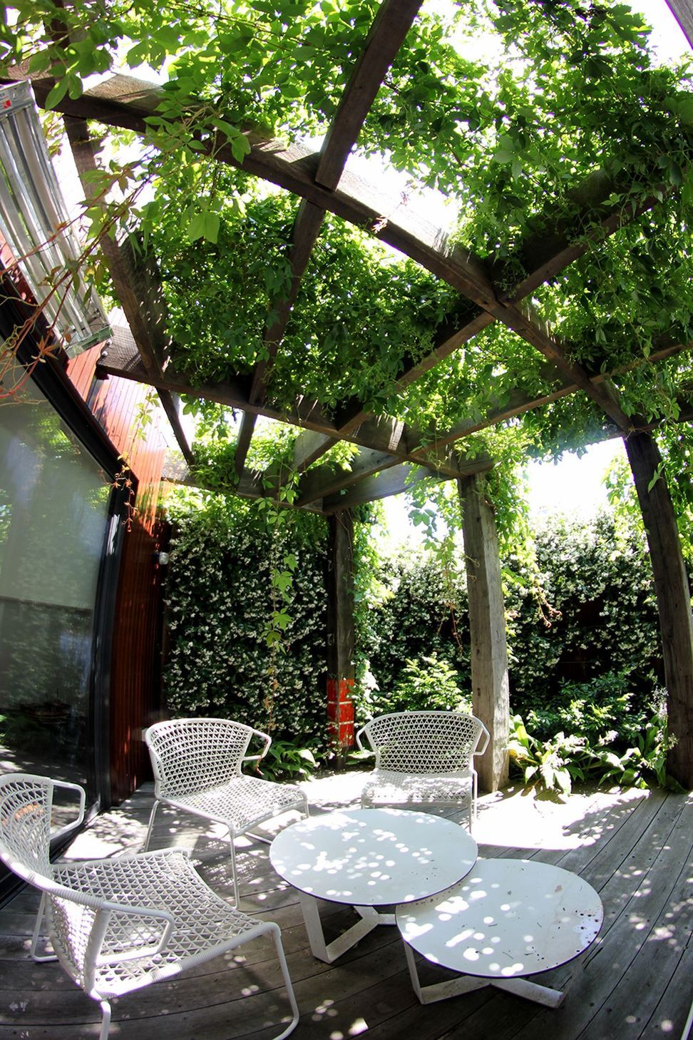 Rostill Court