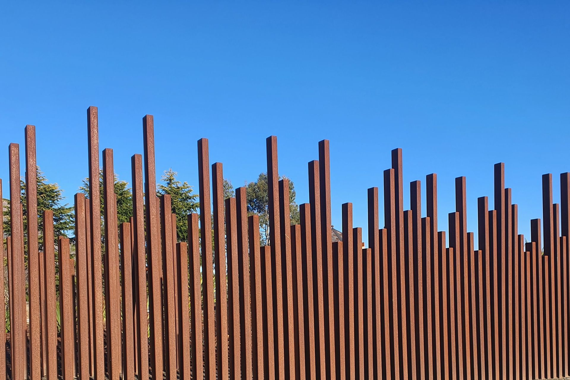Shotover Engineering Made the Uneven Fence