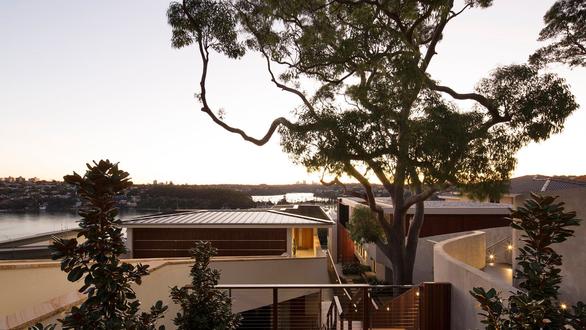 Treetops House 02 banner