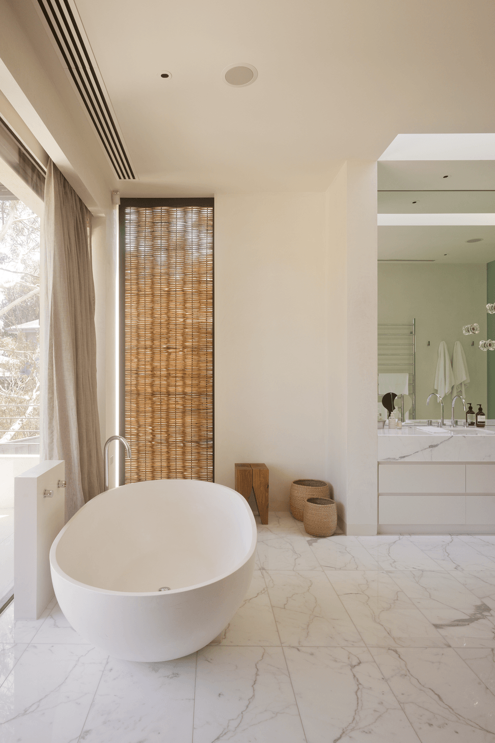 YarraHousebathroom76-v2.png