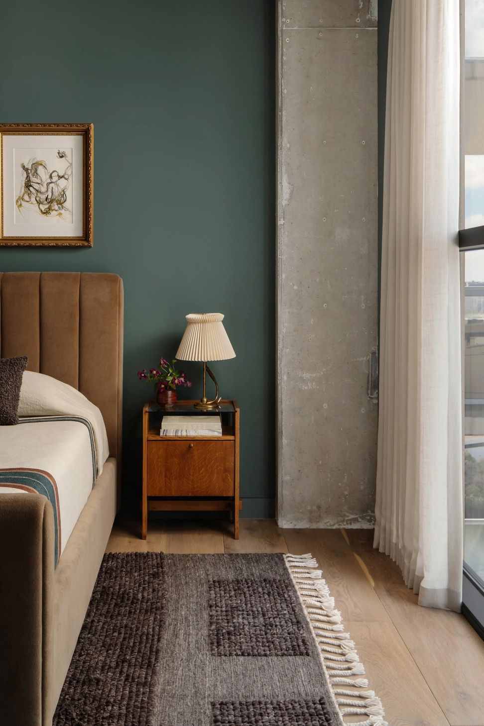 imgi101Allison-Burke-InteriorDesign-Four-Seasons22.jpg