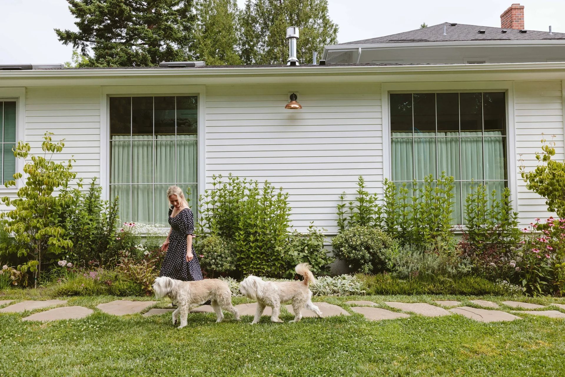 imgi4EmilyHenderson-JulyYard25KaitlinGreen-70-ap-compressed.jpg