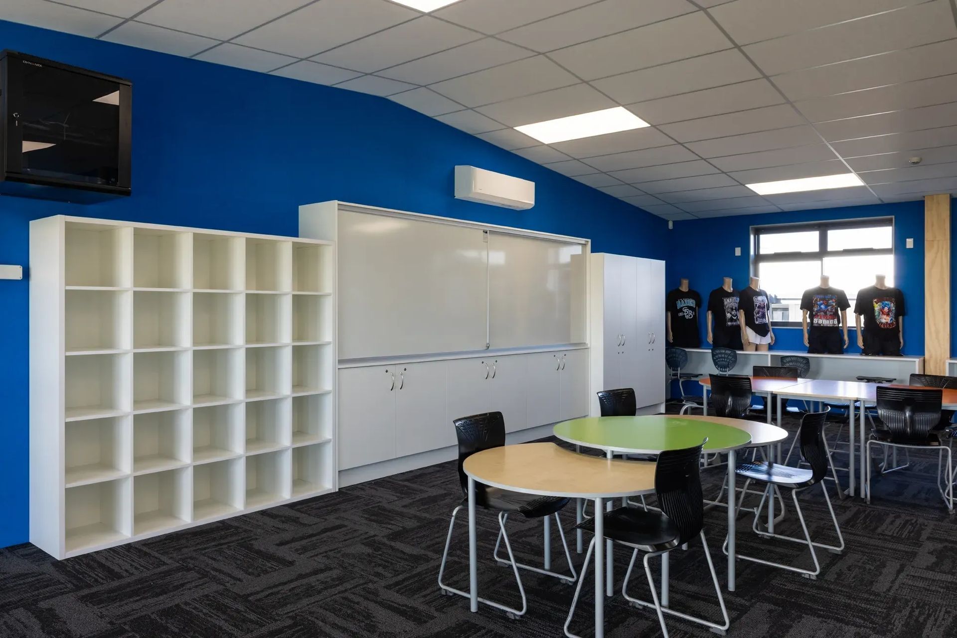 imgi6Potters-Classroom-Upgrade-Sir-Douglas-Bader-School-1-ap-compressed.jpg