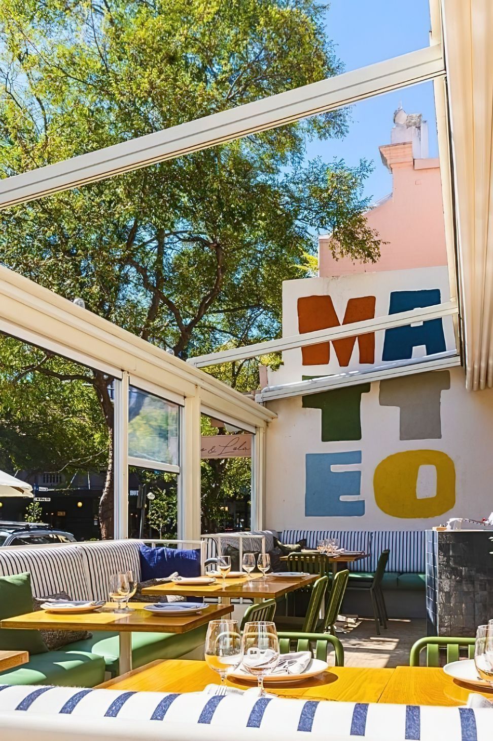 imgi7Med-Evo-Pro-Retractable-Roof-by-Outdoor-Blinds-and-Awnings-9-r654c4dnt9u5keycw1t40szdt6s3vs8k1ohu71qkn4-v2.jpeg