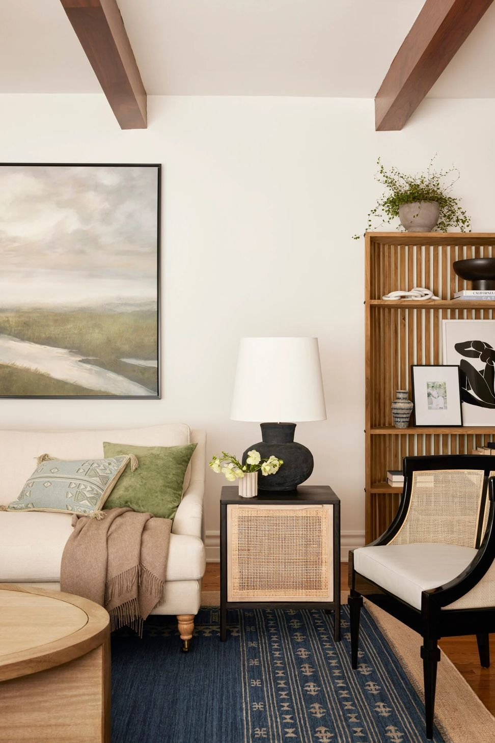 imgi98Bobby-BerkDesign-ProjectColonialLiving-Room12-1380x2048.jpg