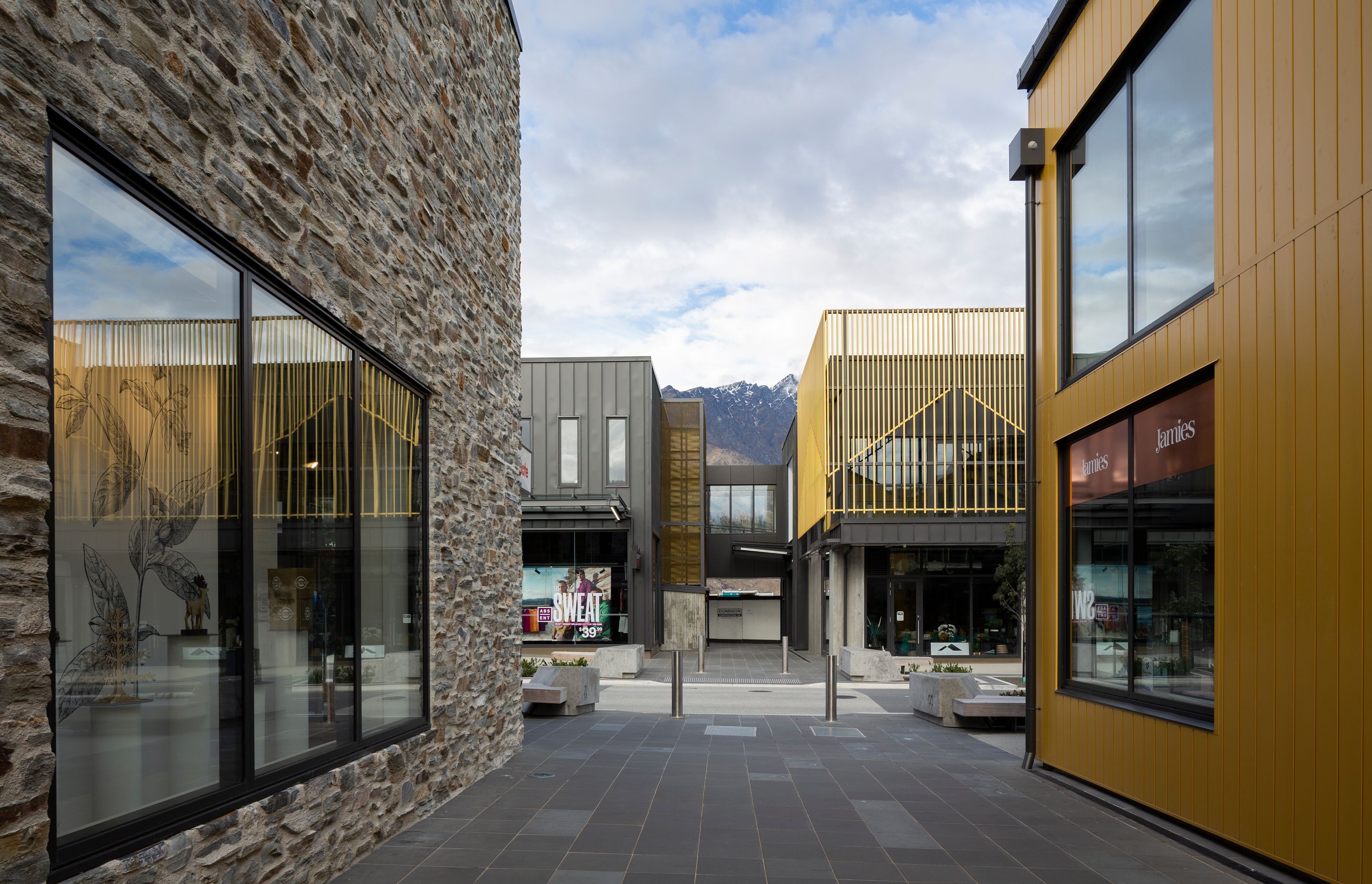 Queenstown Central Shopping Center