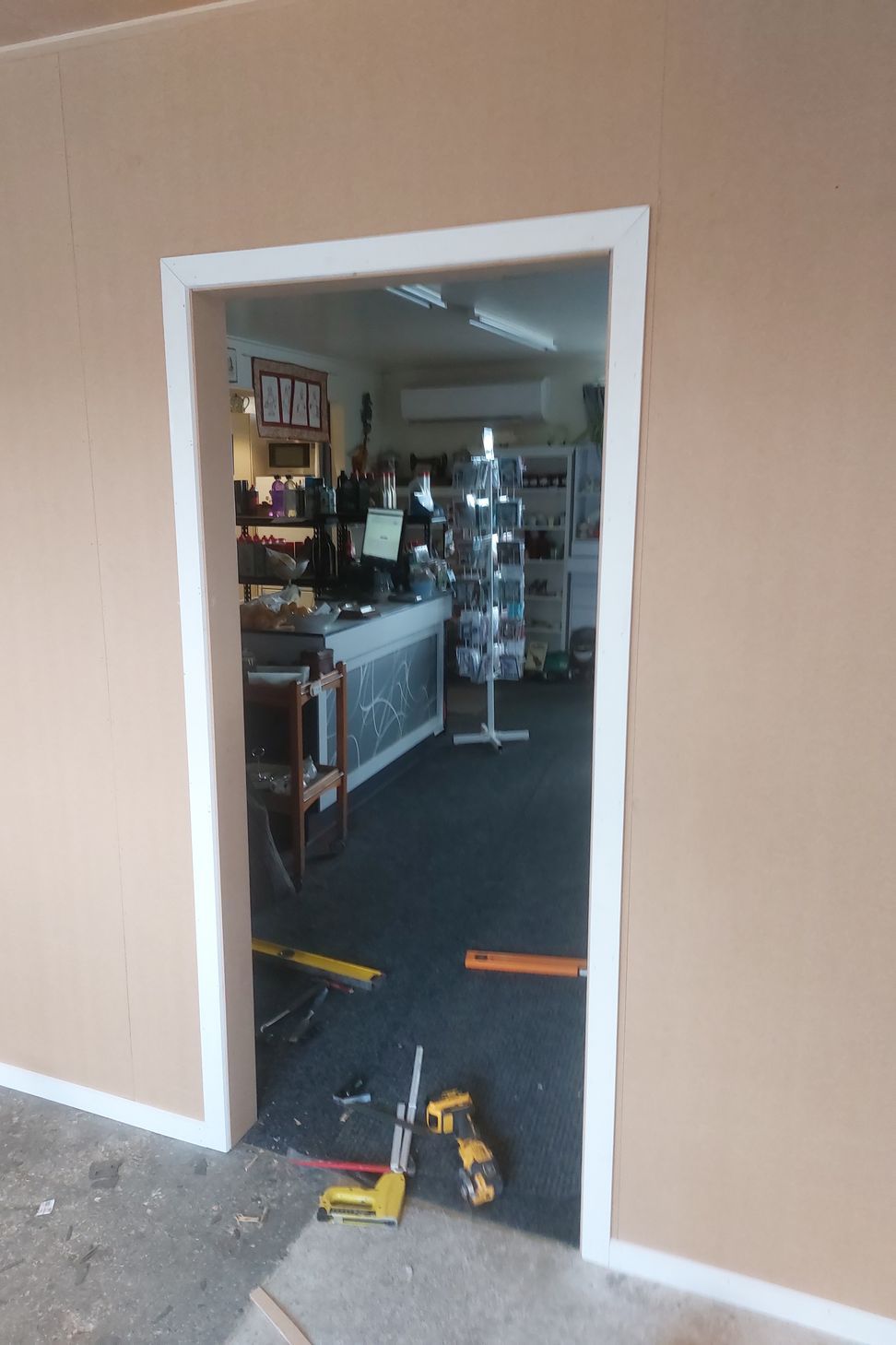 Hampden - Commercial, create office and storage space