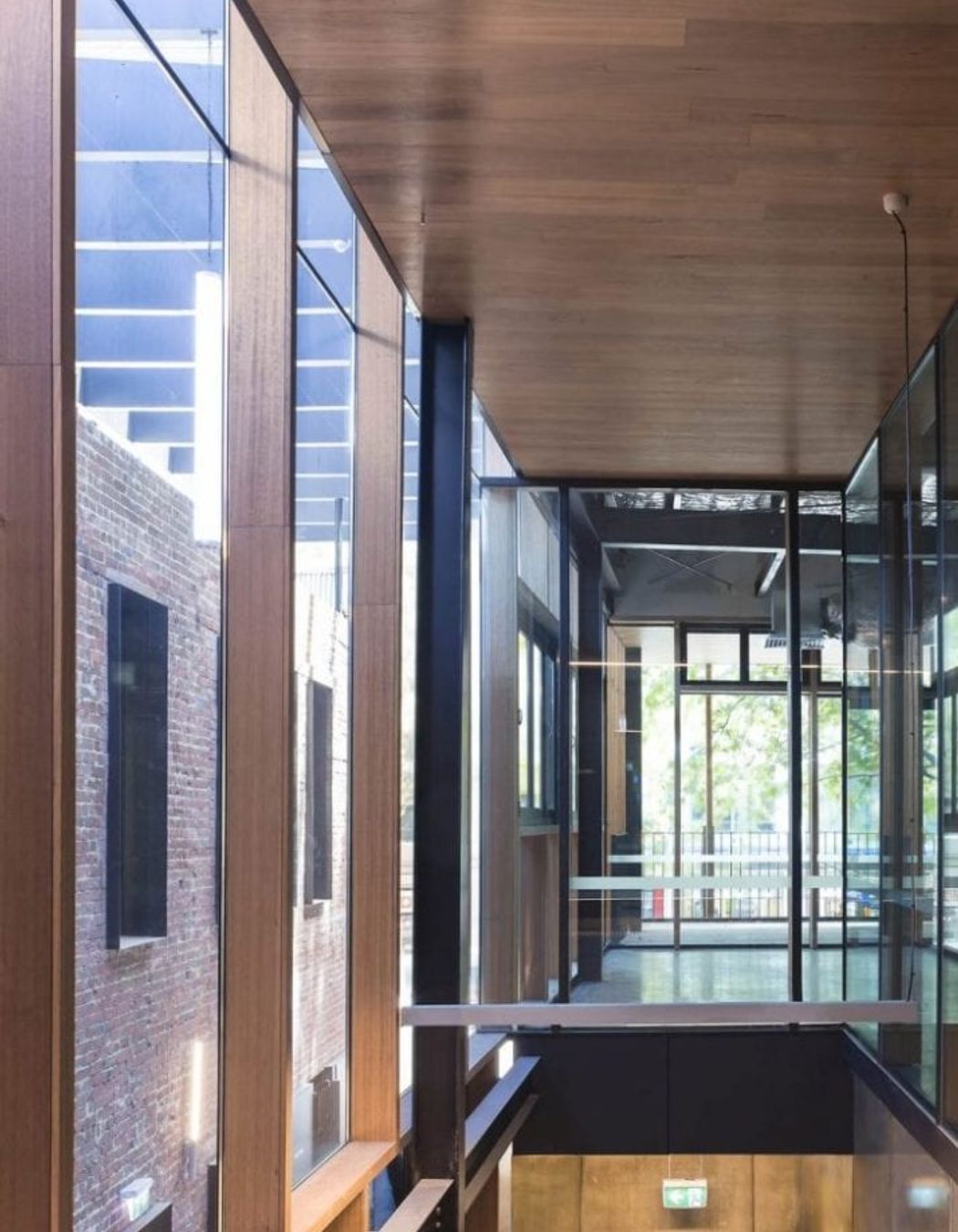 PHOTOGRAPHER : superk