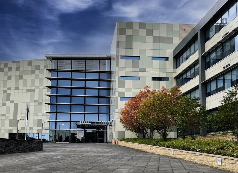 Bella Vista Woolworths Reclad