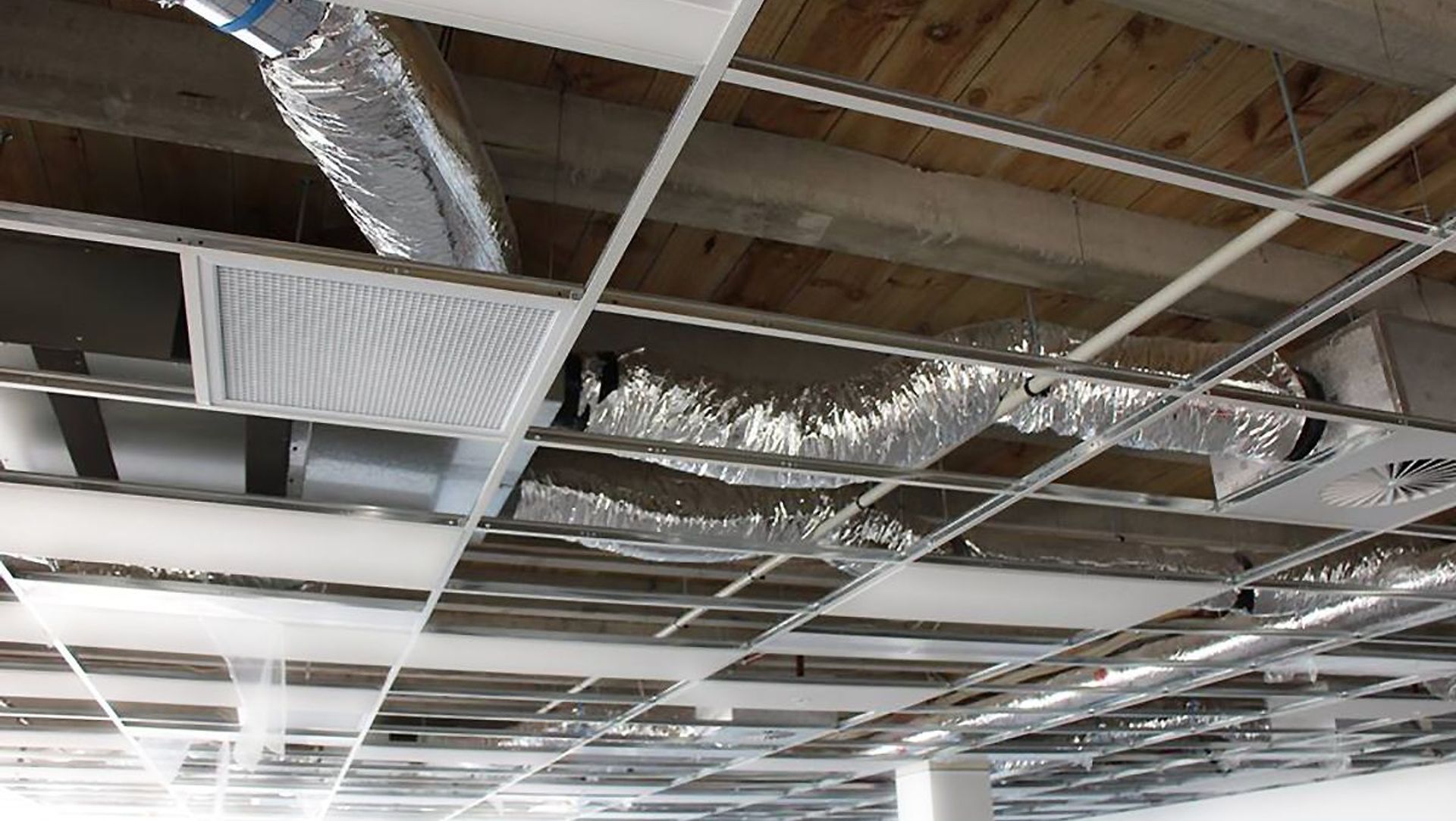 CBI Grid and the Seismic Design of Suspended Ceilings banner