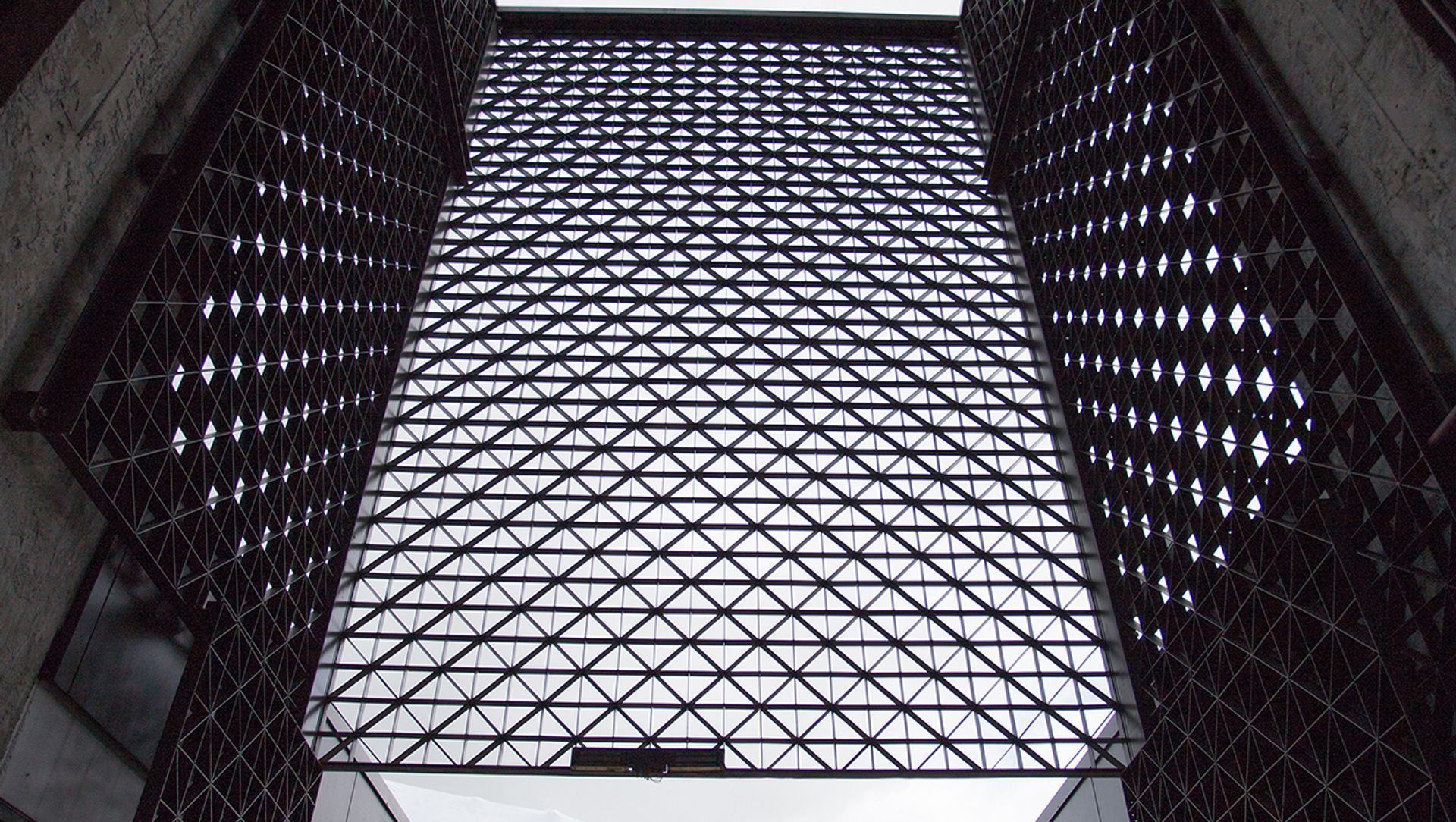 Riverbank Lane banner