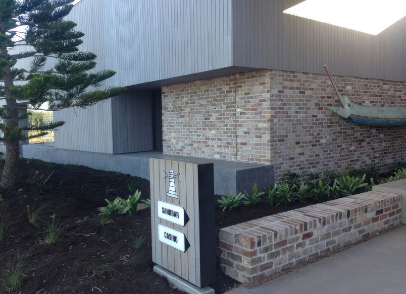 Sandstone Point Hotel