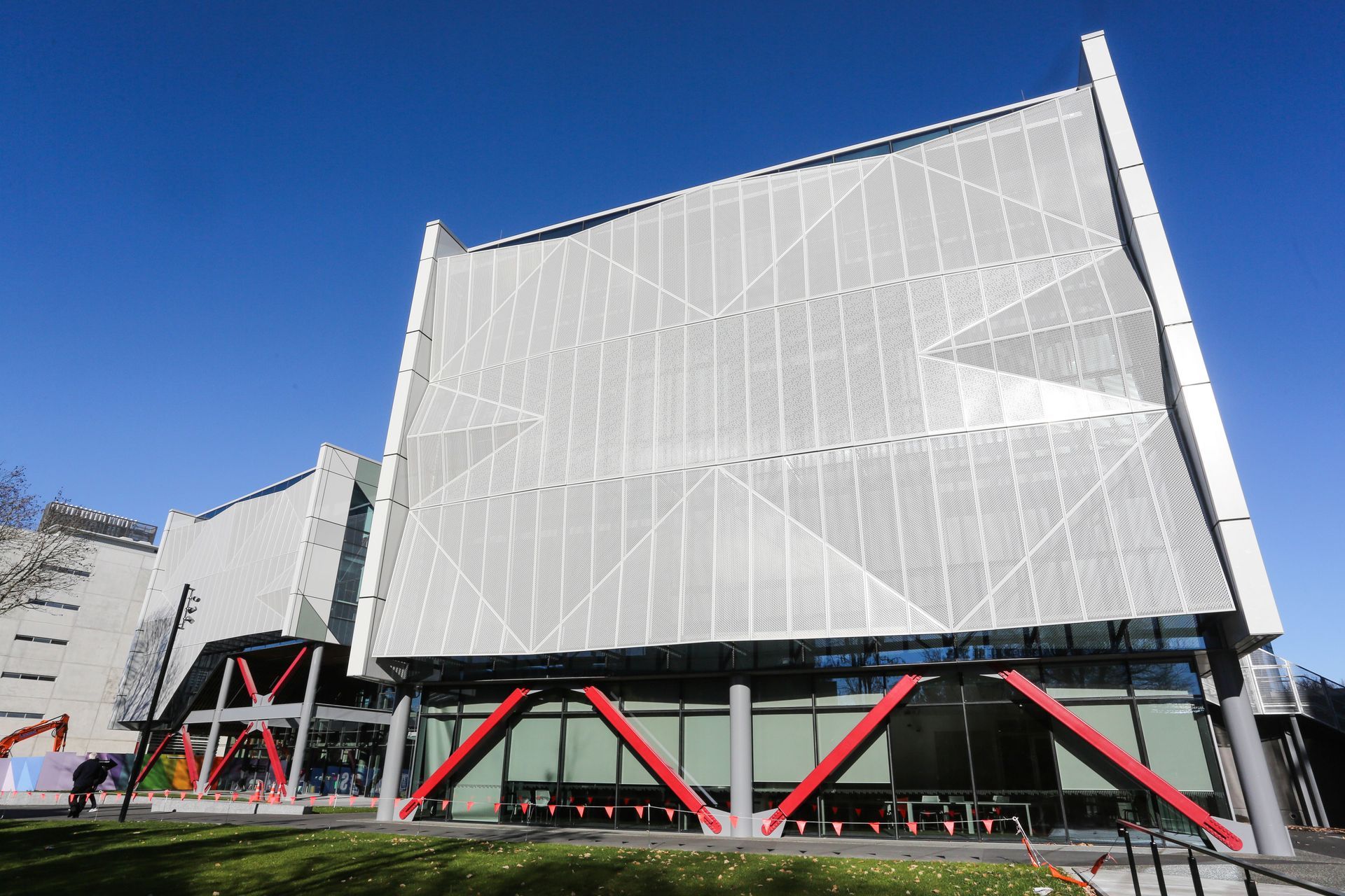 University of Canterbury - Rutherford Regional Science &amp; Innovation Centre (RRSIC)
