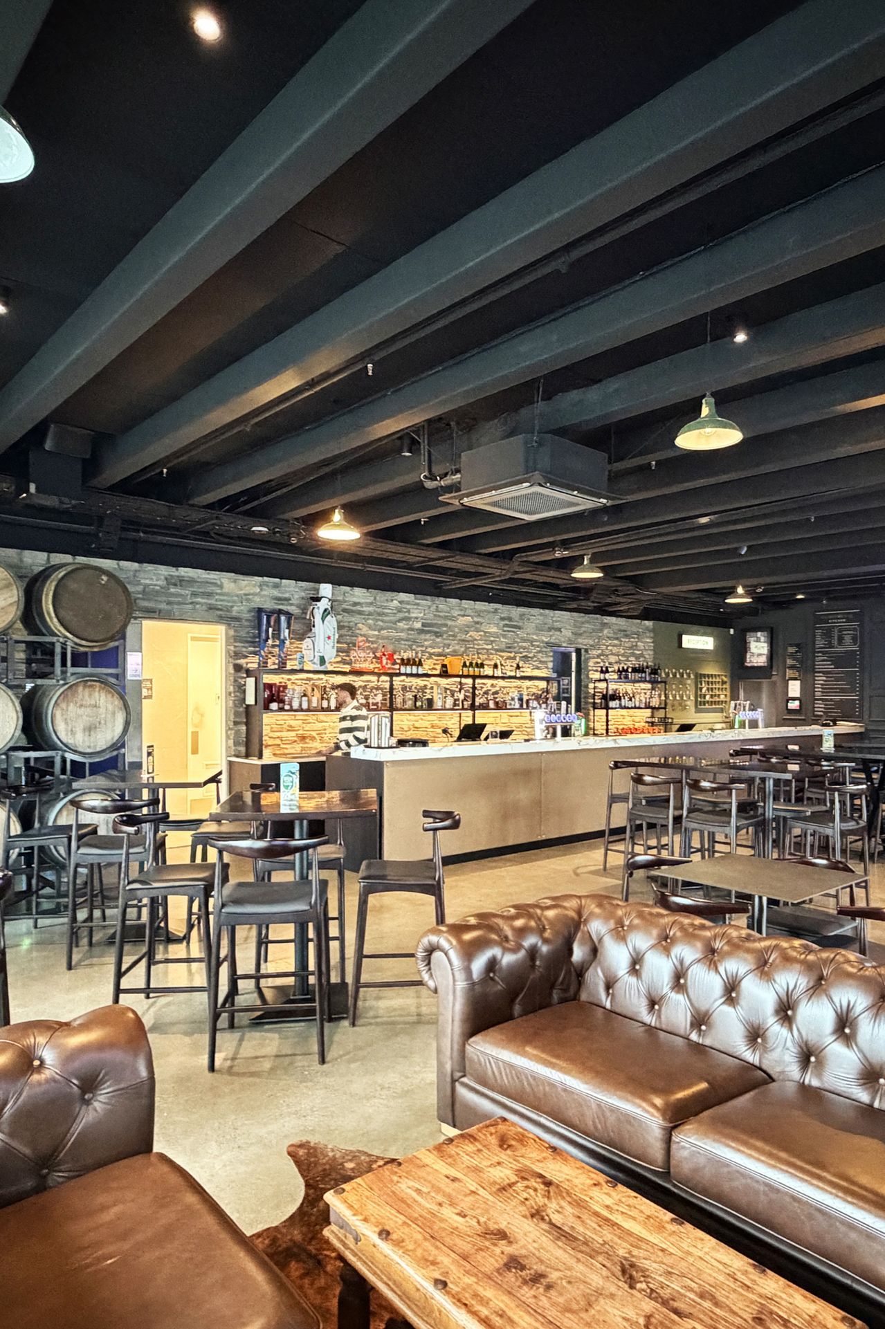 Riccarton-RoadInterior-SpaceRichard-Dalman7.jpg