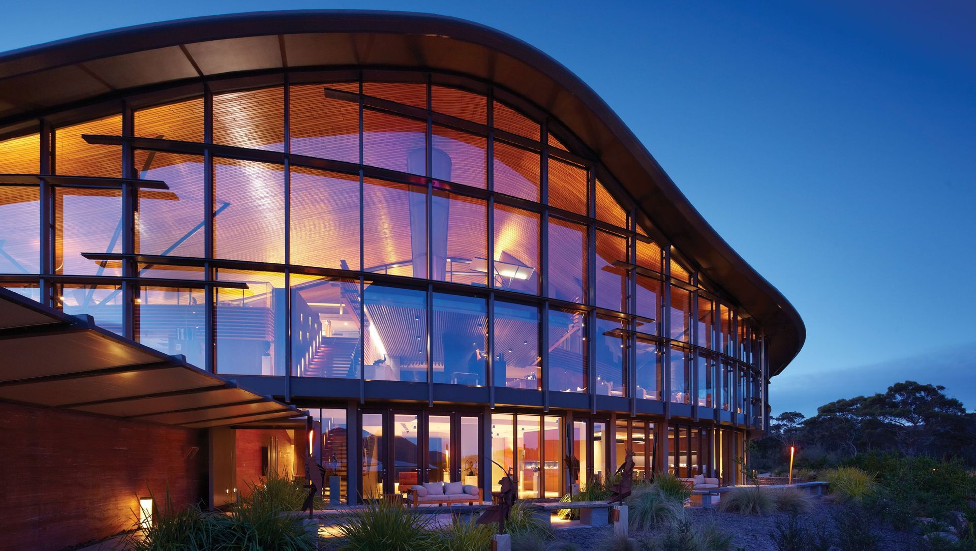 Saffire Freycinet banner
