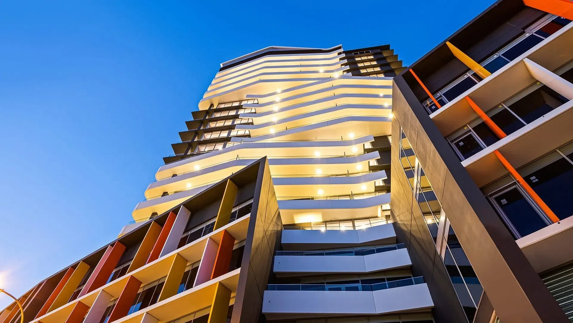 Avante, Wollongong banner