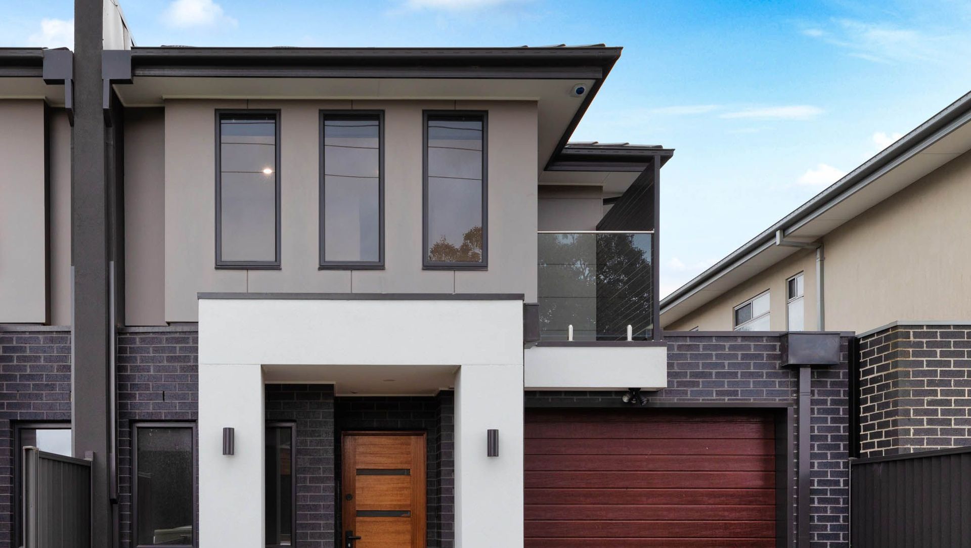 Robertsons Road, Taylors Lakes banner