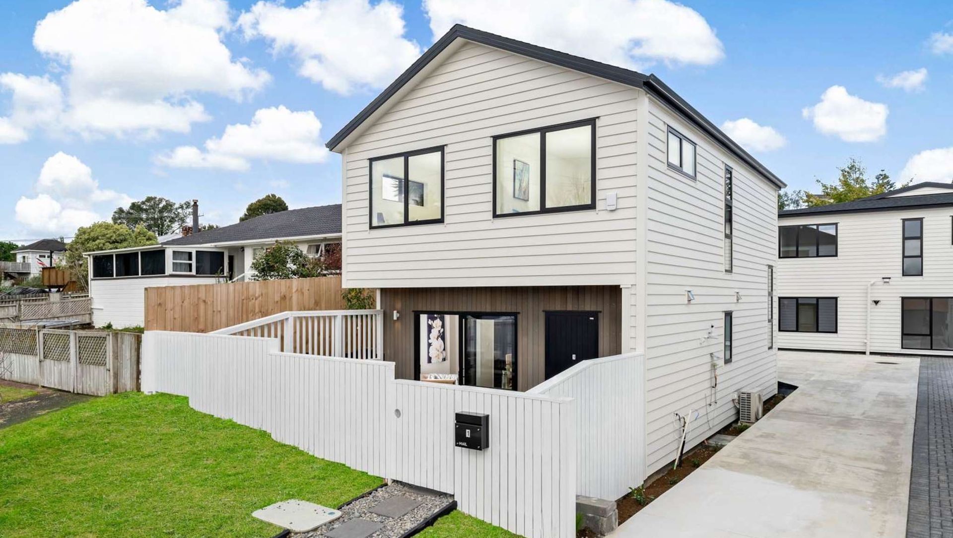 Chapman Houses banner