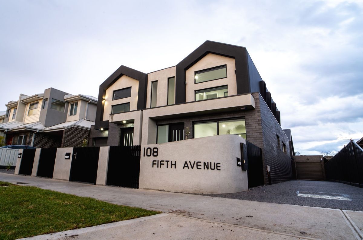 Fifth Altona North