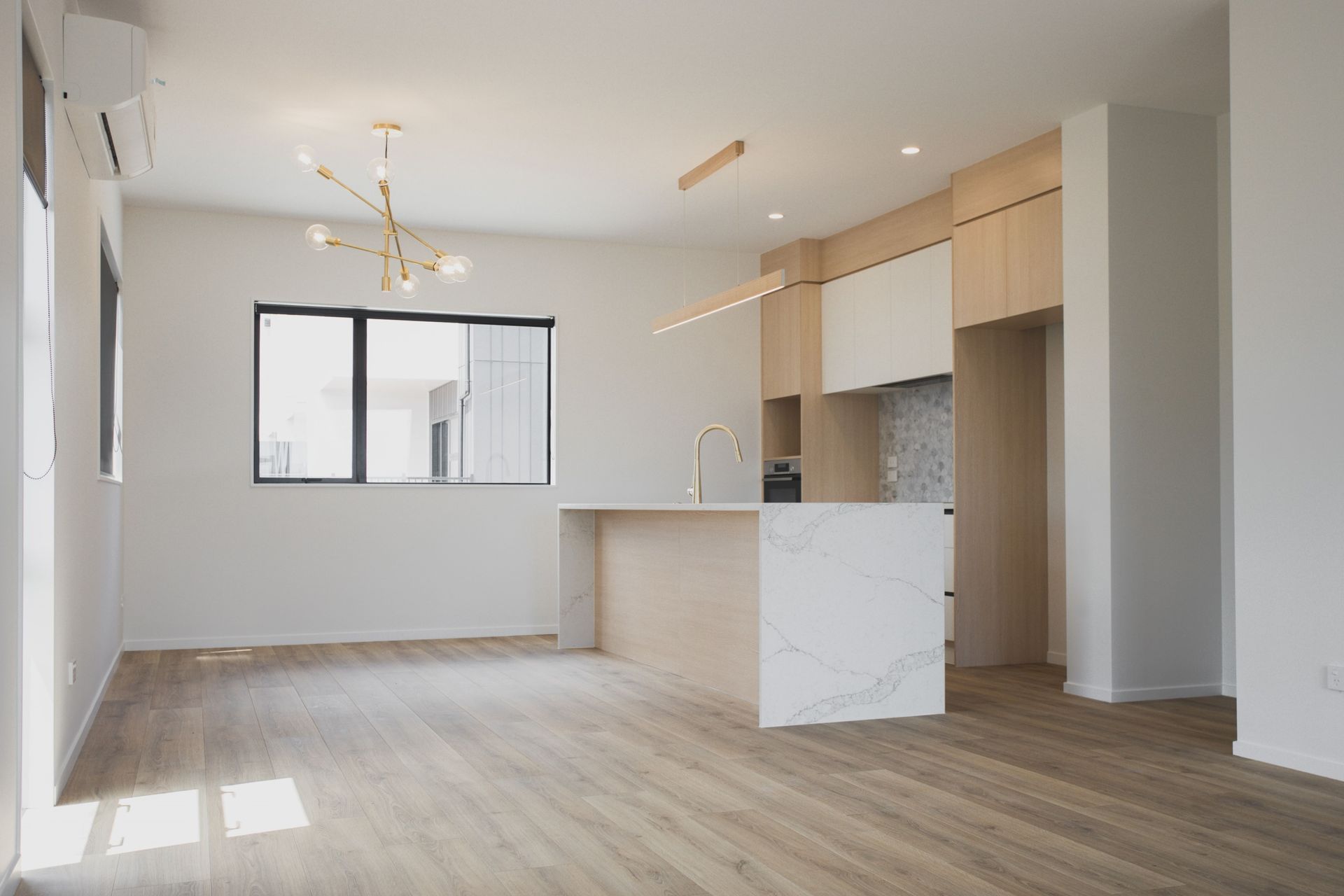 Roberton Residence, Avondale Heights