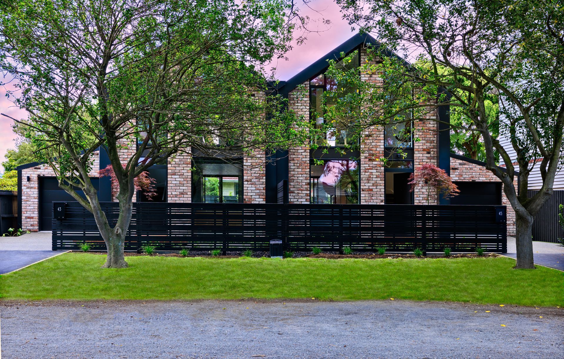 Two-Fold Townhouses