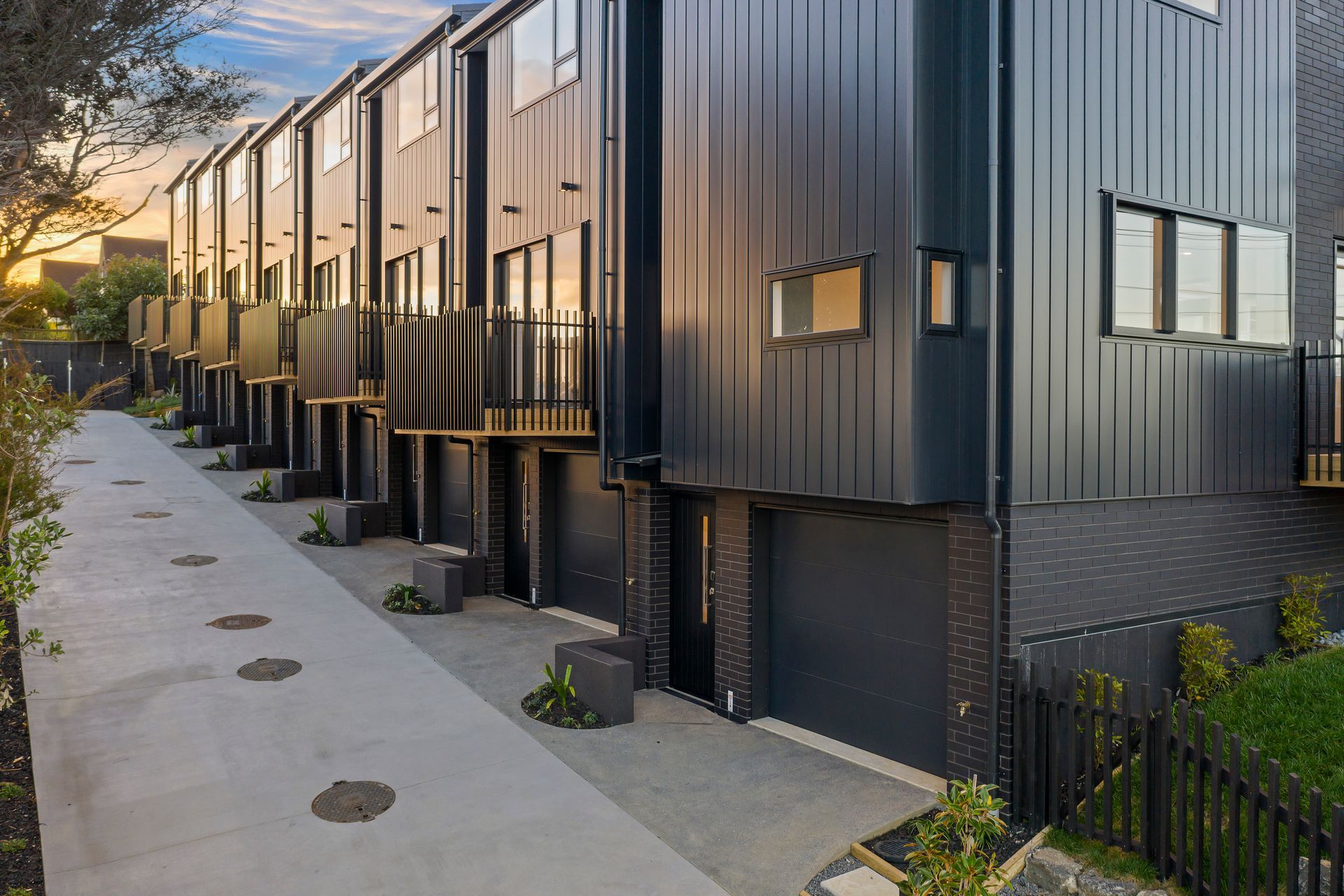 Riddell Road Multi-Unit