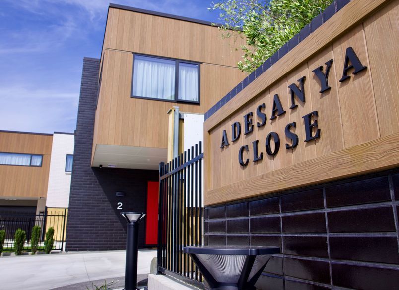 Townhouses 00 - Adesanya Close