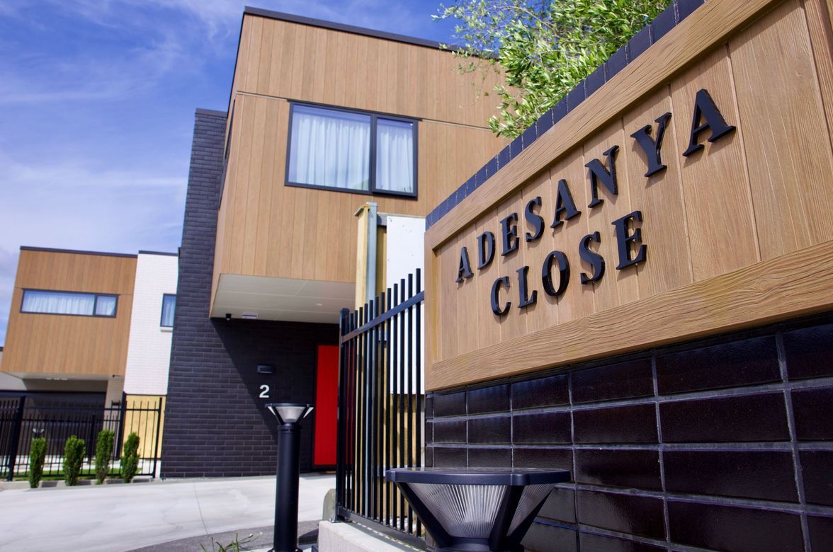 Townhouses 00 - Adesanya Close