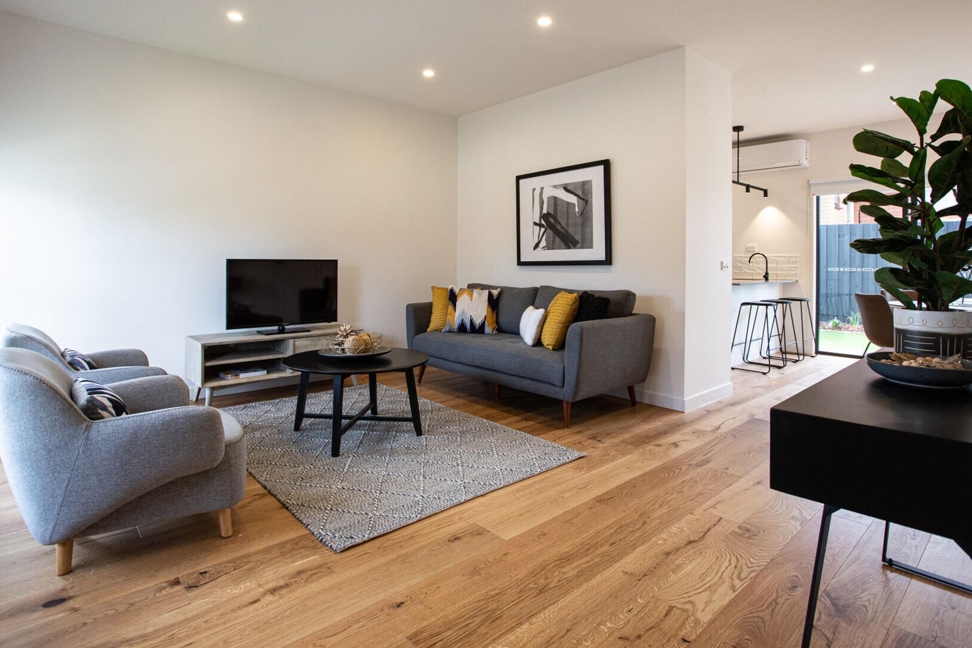 Blackshaws Road, Altona North