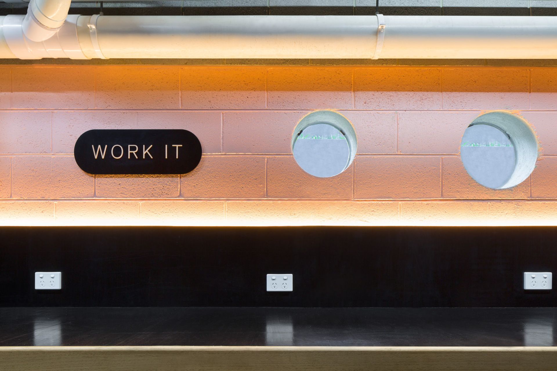 Pine Ave Elwood 2017