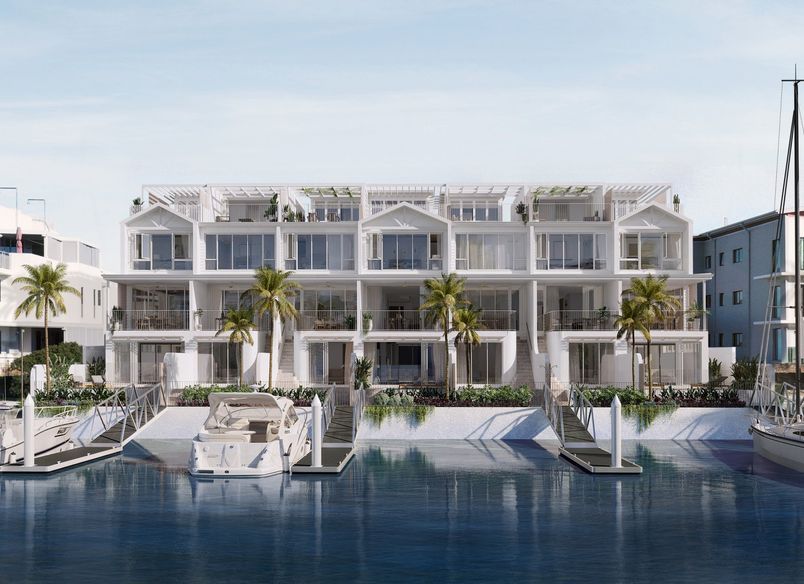 Marlowe Residences - 7 Pools installed before lunch!