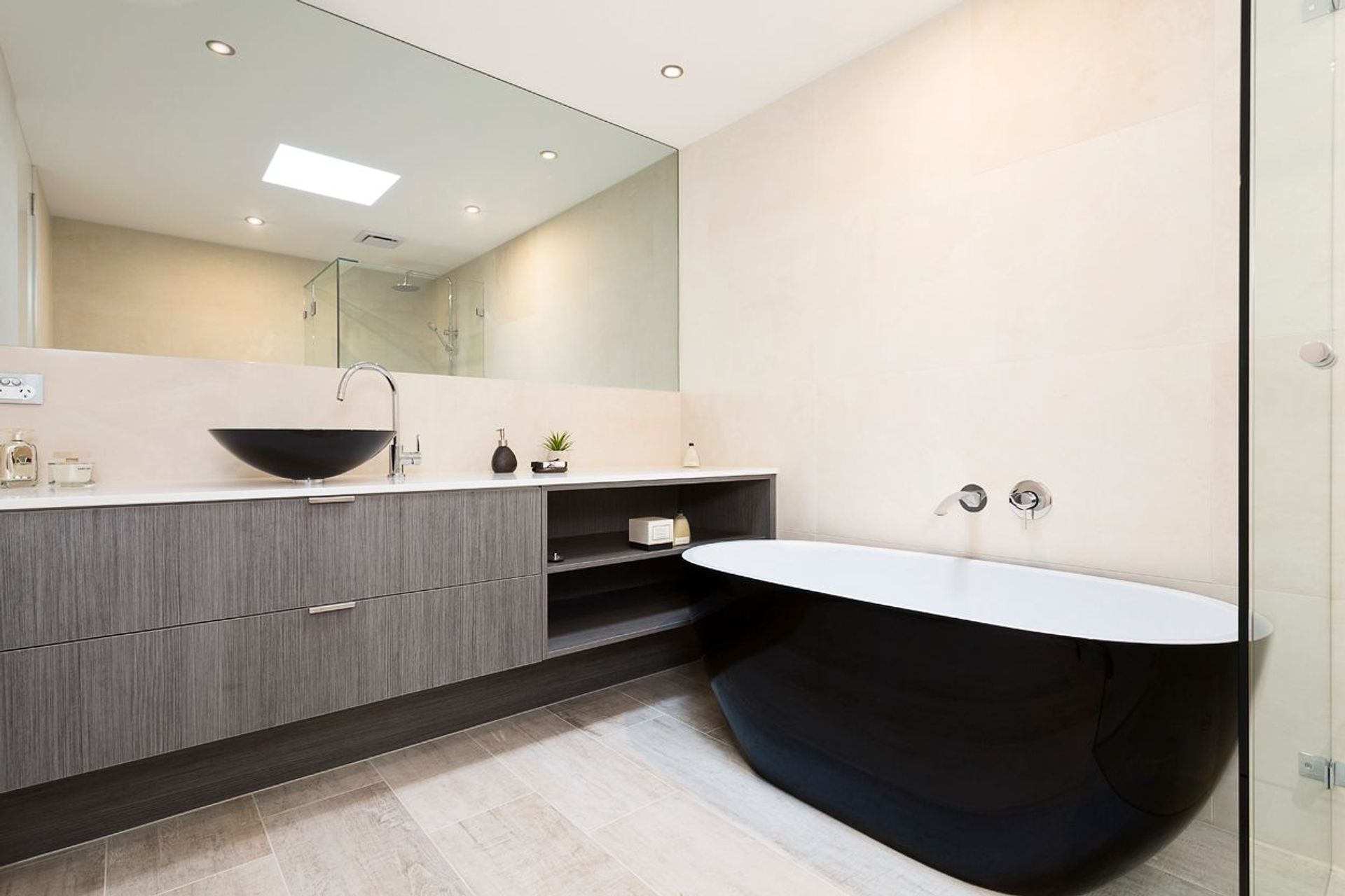 Photography: Alison McWhirter