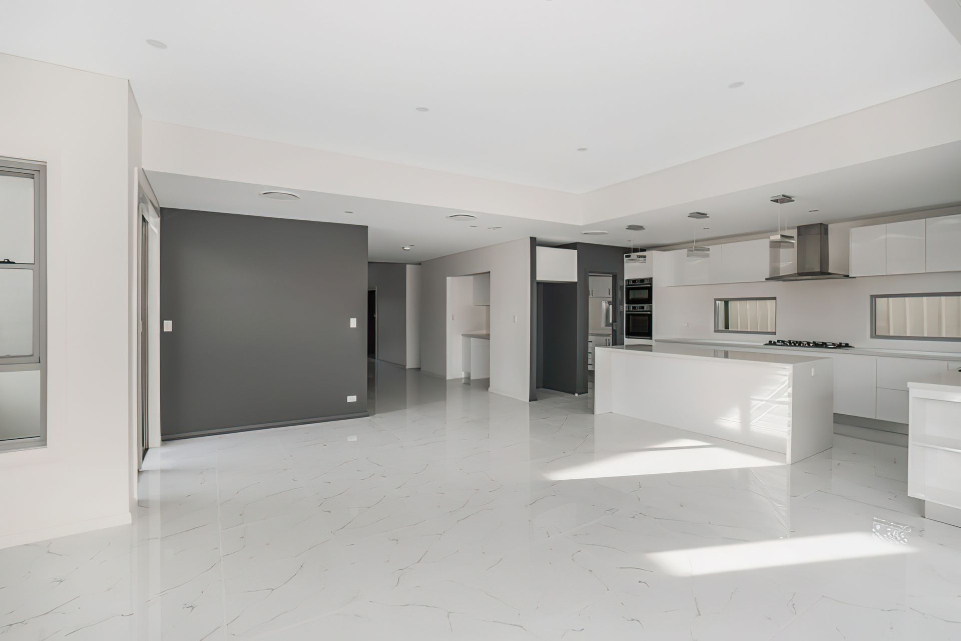 Merrylands Road, Merrylands