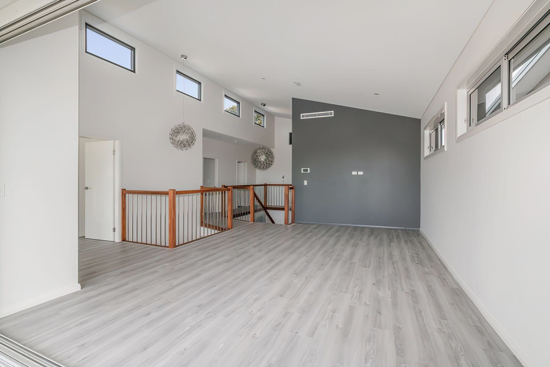 Merrylands Road, Merrylands